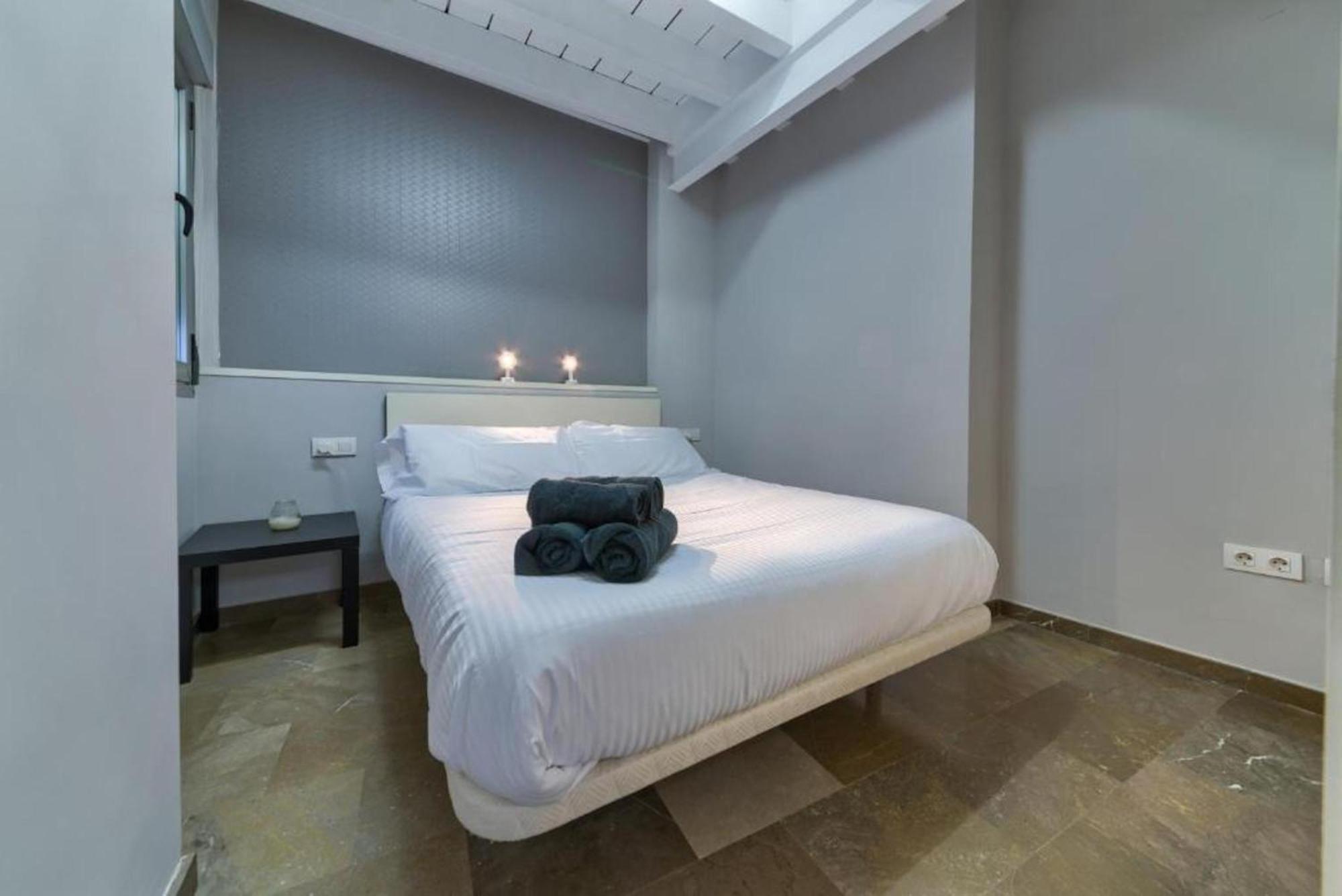 Appartement En Casco Historico Con Terraza Comunitaria Y Parking Opcional Granada