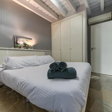 Apartamento En Casco Historico Con Terraza Comunitaria Y Parking Opcional Granada Exterior foto