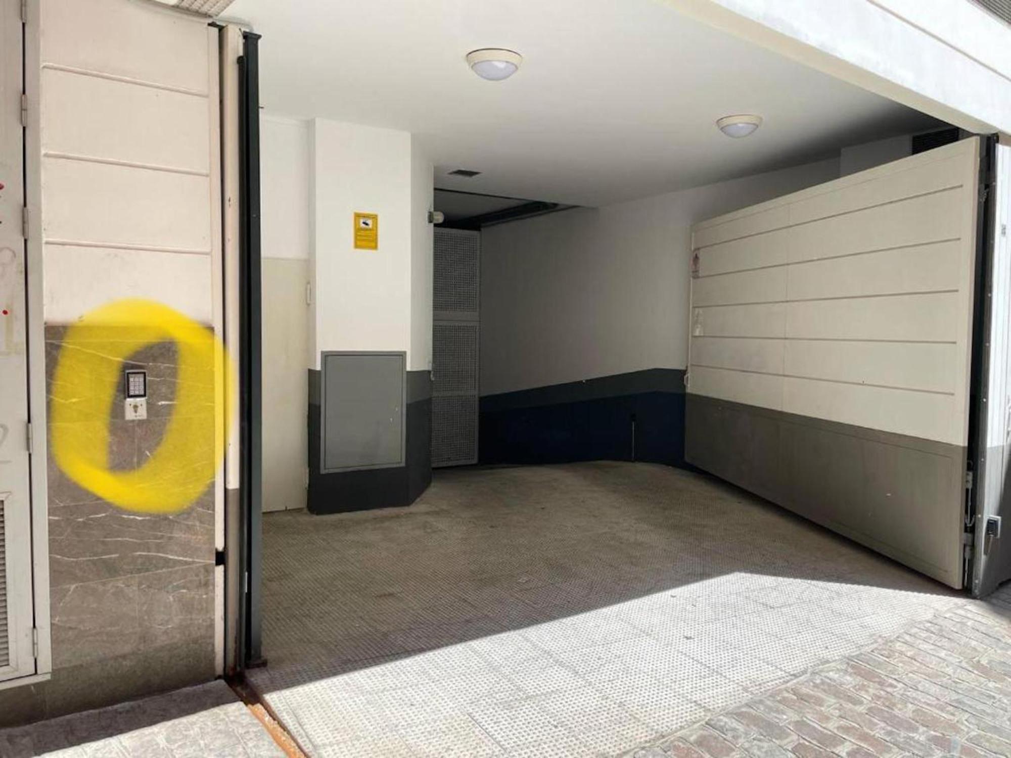 En Casco Historico Con Terraza Comunitaria Y Parking Opcional Apartment *