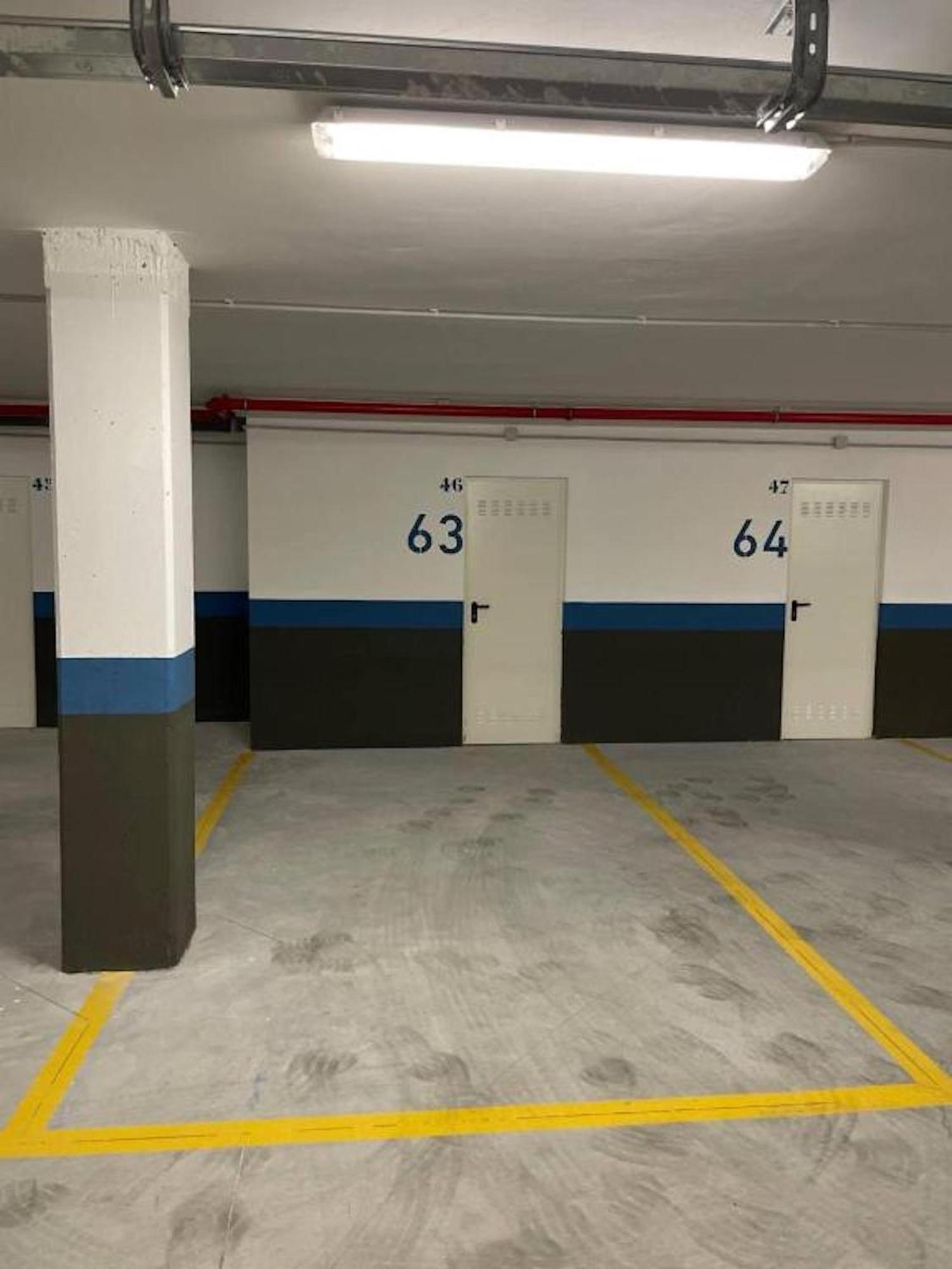Apartment En Casco Historico Con Terraza Comunitaria Y Parking Opcional Granada