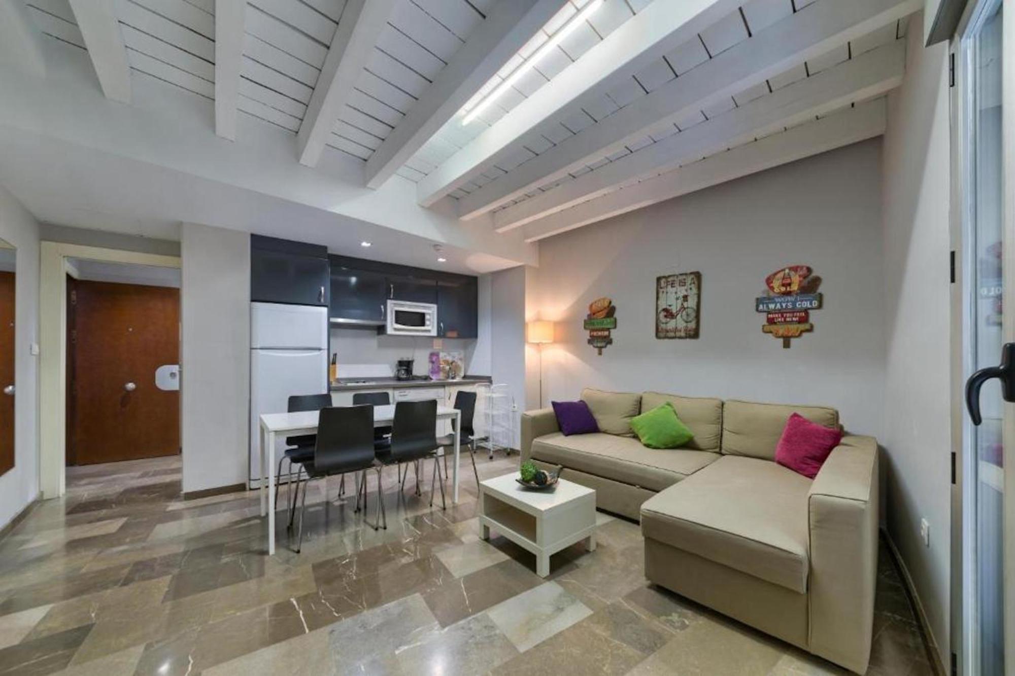 En Casco Historico Con Terraza Comunitaria Y Parking Opcional Apartment