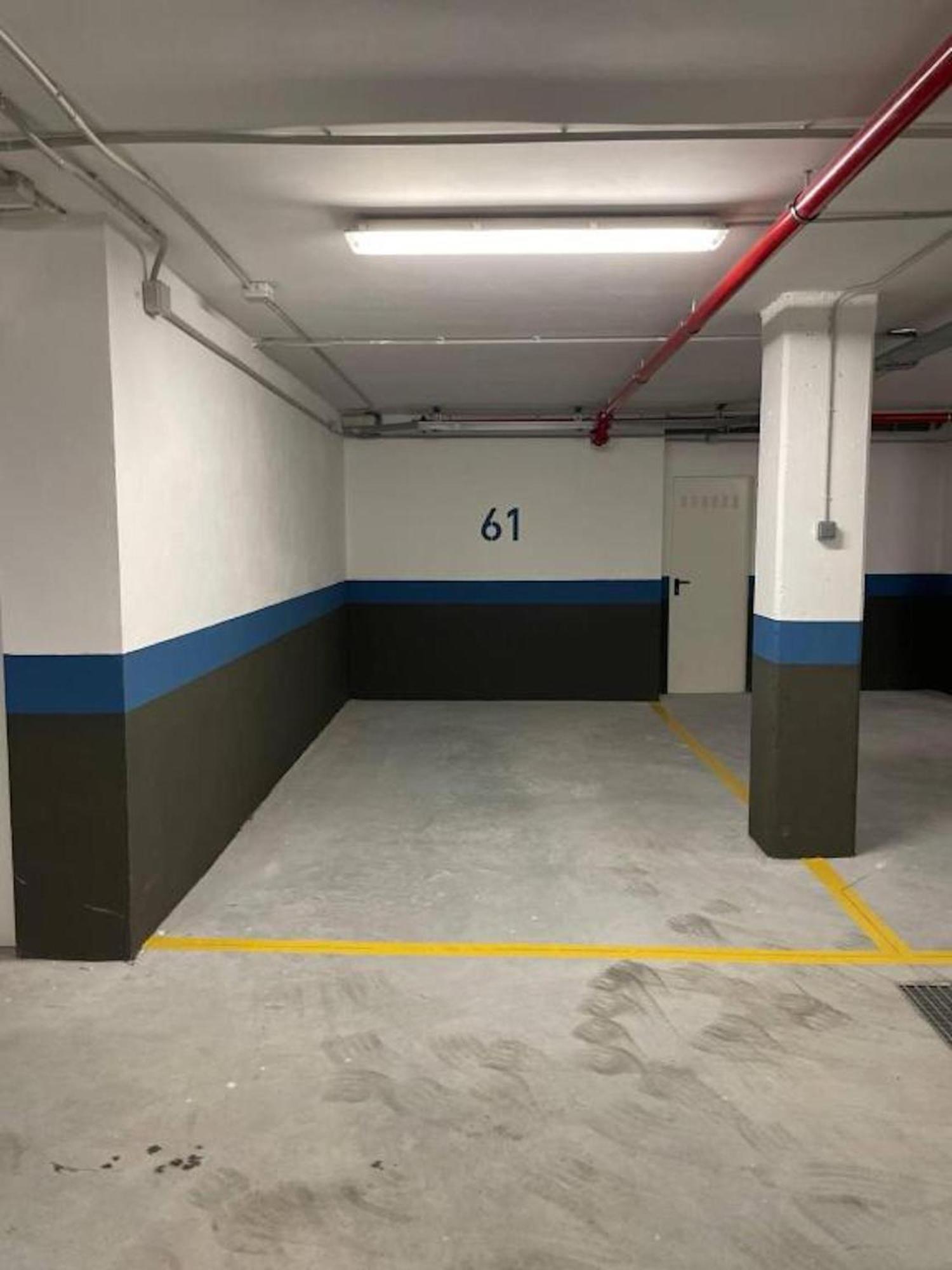 En Casco Historico Con Terraza Comunitaria Y Parking Opcional * Granada
