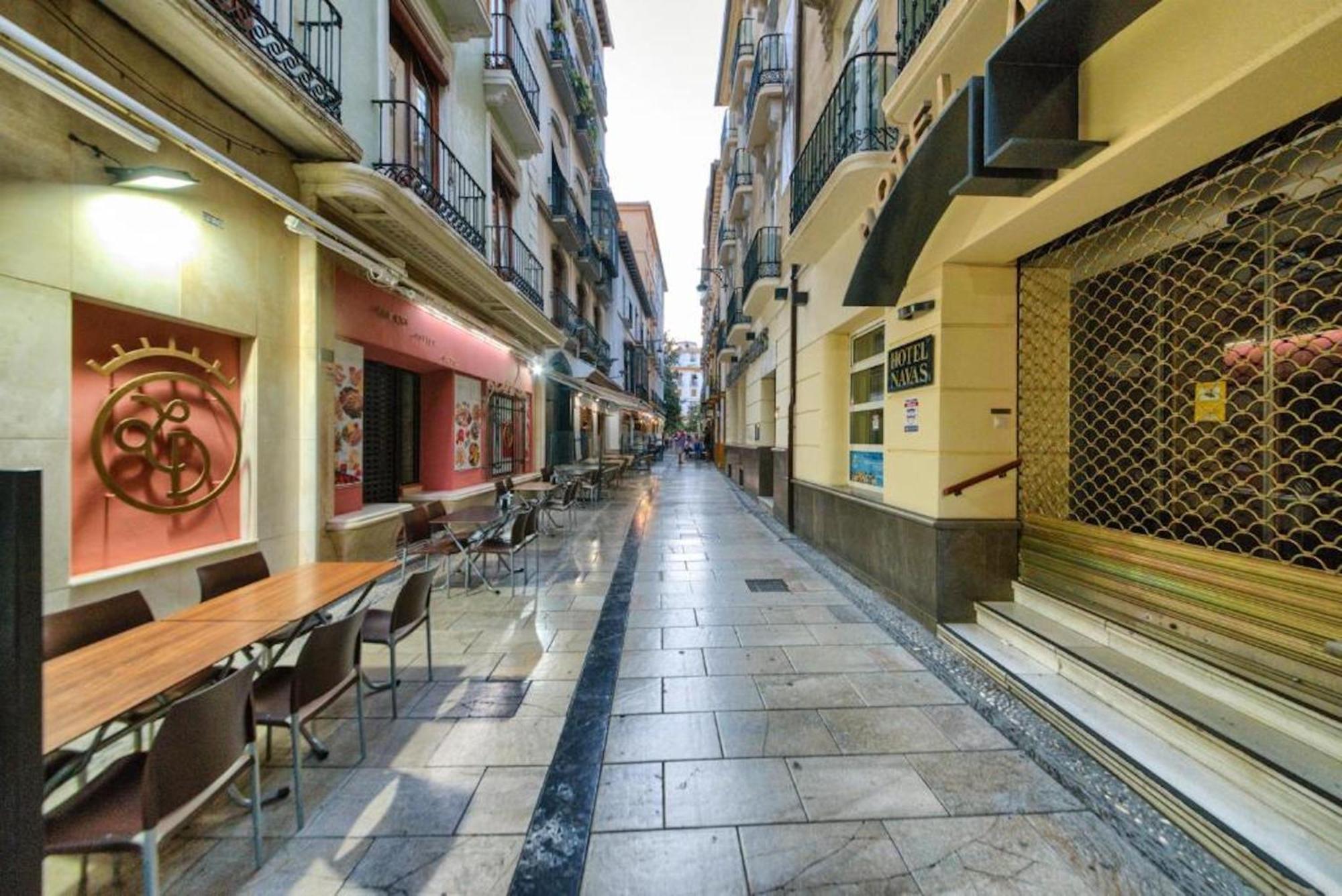 En Casco Historico Con Terraza Comunitaria Y Parking Opcional * Granada