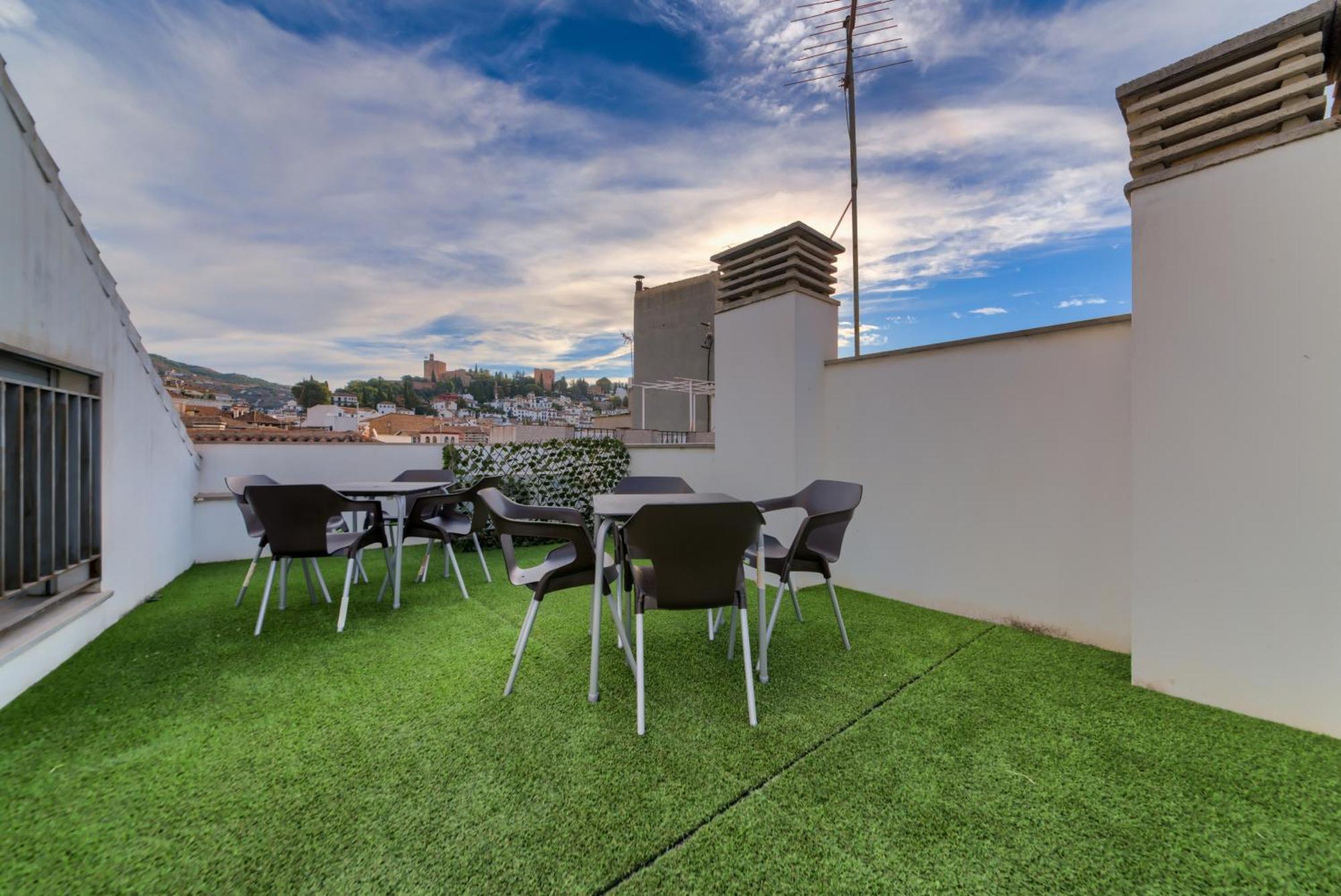 En Casco Historico Con Terraza Comunitaria Y Parking Opcional Apartment *